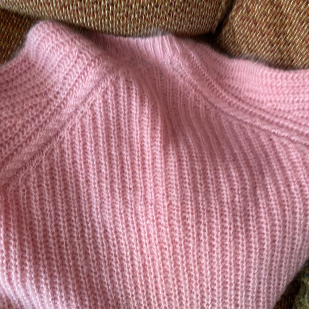 Sezane Cozy mohair blend Pink Chunky Knit Sweater - Picture 6 of 6